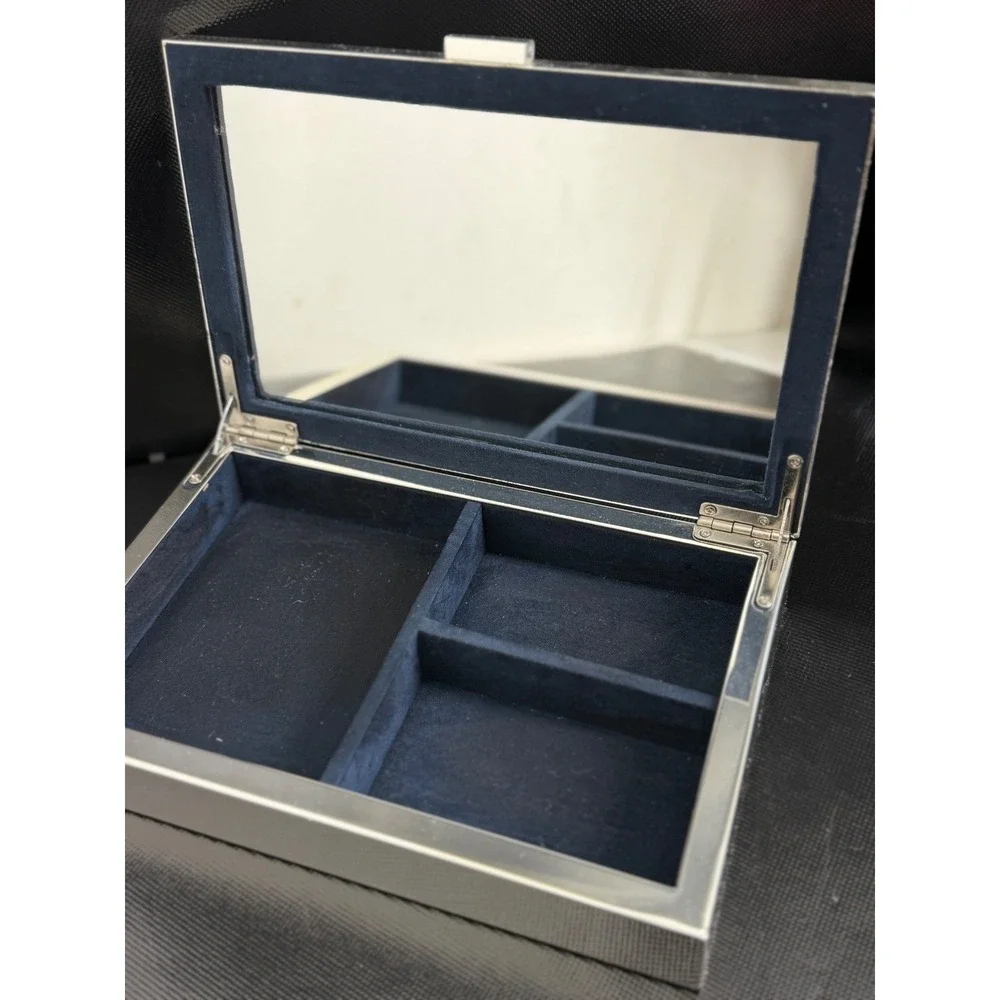 Reed & Barton perfect lid home